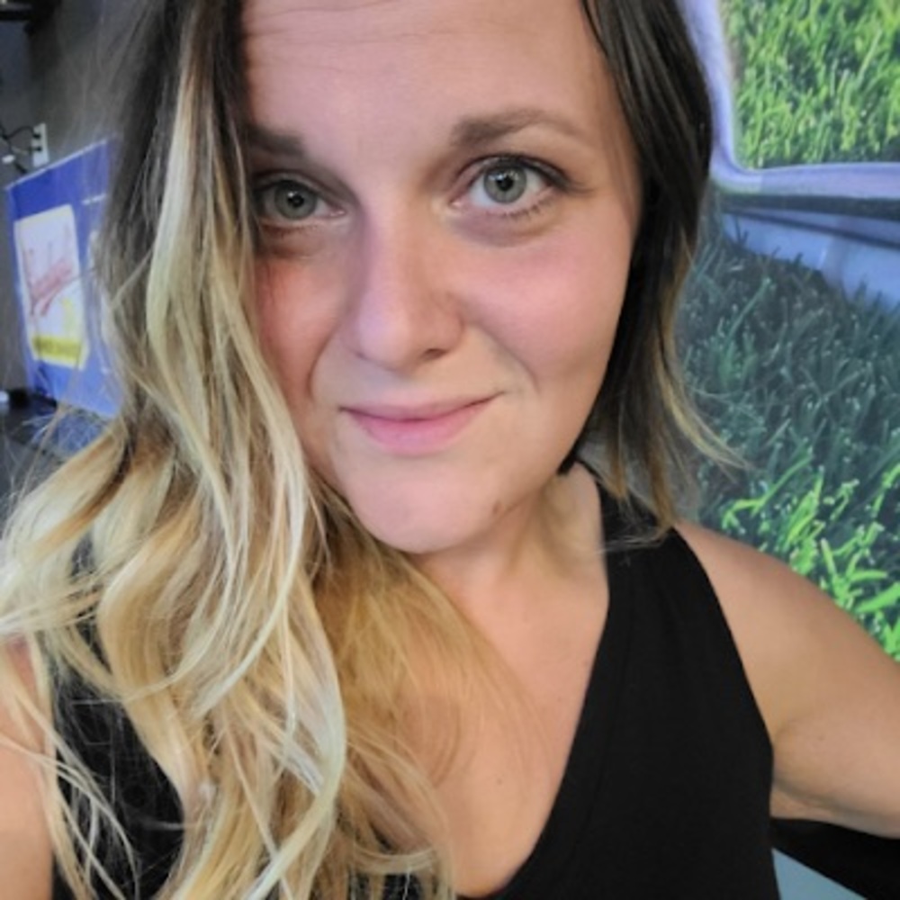 Meet your Posher, Christine